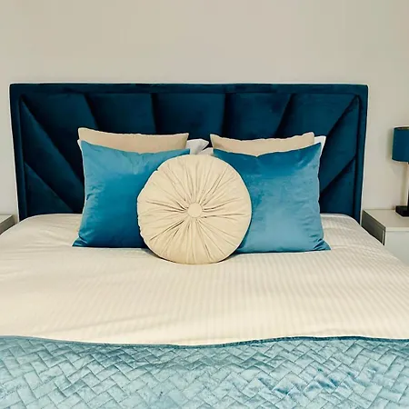 Blue Close To Old Town Апартаменти