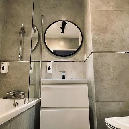 Blue Close To Old Town Apartamento