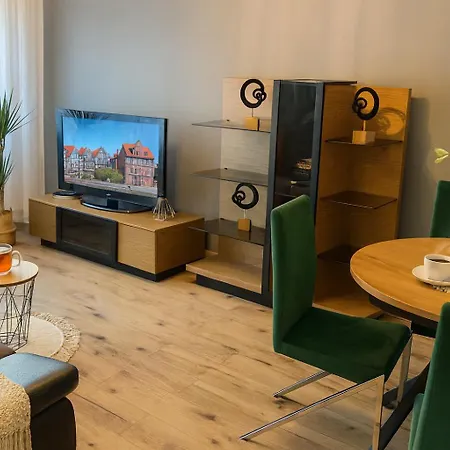 老城边蓝色公寓 * 比得哥什