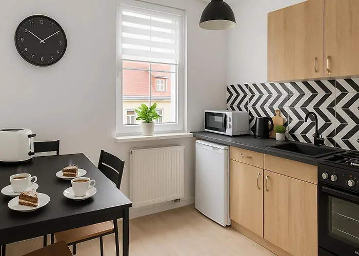 Blue Close To Old Town * 비드고슈치